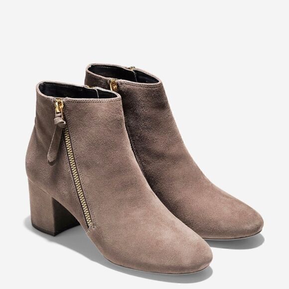 Cole Haan Preppy Academia Minimalist Classic Neutral Capsule Ankle Bootie 8 ½ - Picture 13 of 13